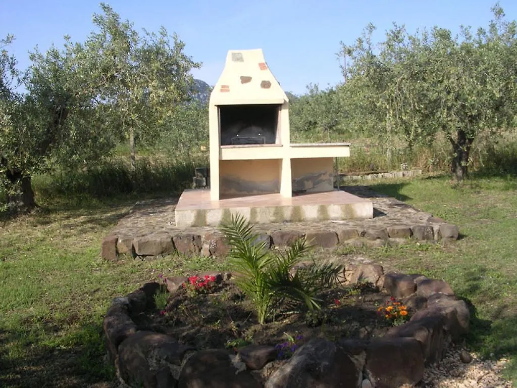 Дом отдыха Villa Degli Ulivi E Delle Rose Орозеи Италия